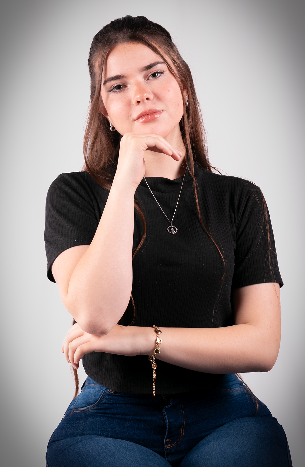 JULIA GABRIELA UKACHENSKI VALENTE